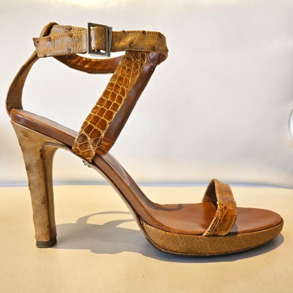 Tania Spinelli Natural Ostrich Sandals / Heels,  Size 5 1/2